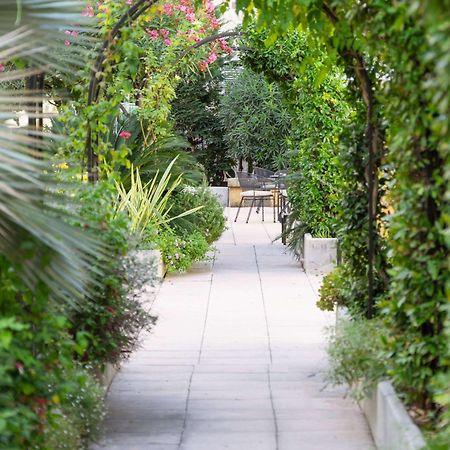 Mercure Nice Centre Notre Dame Bagian luar foto