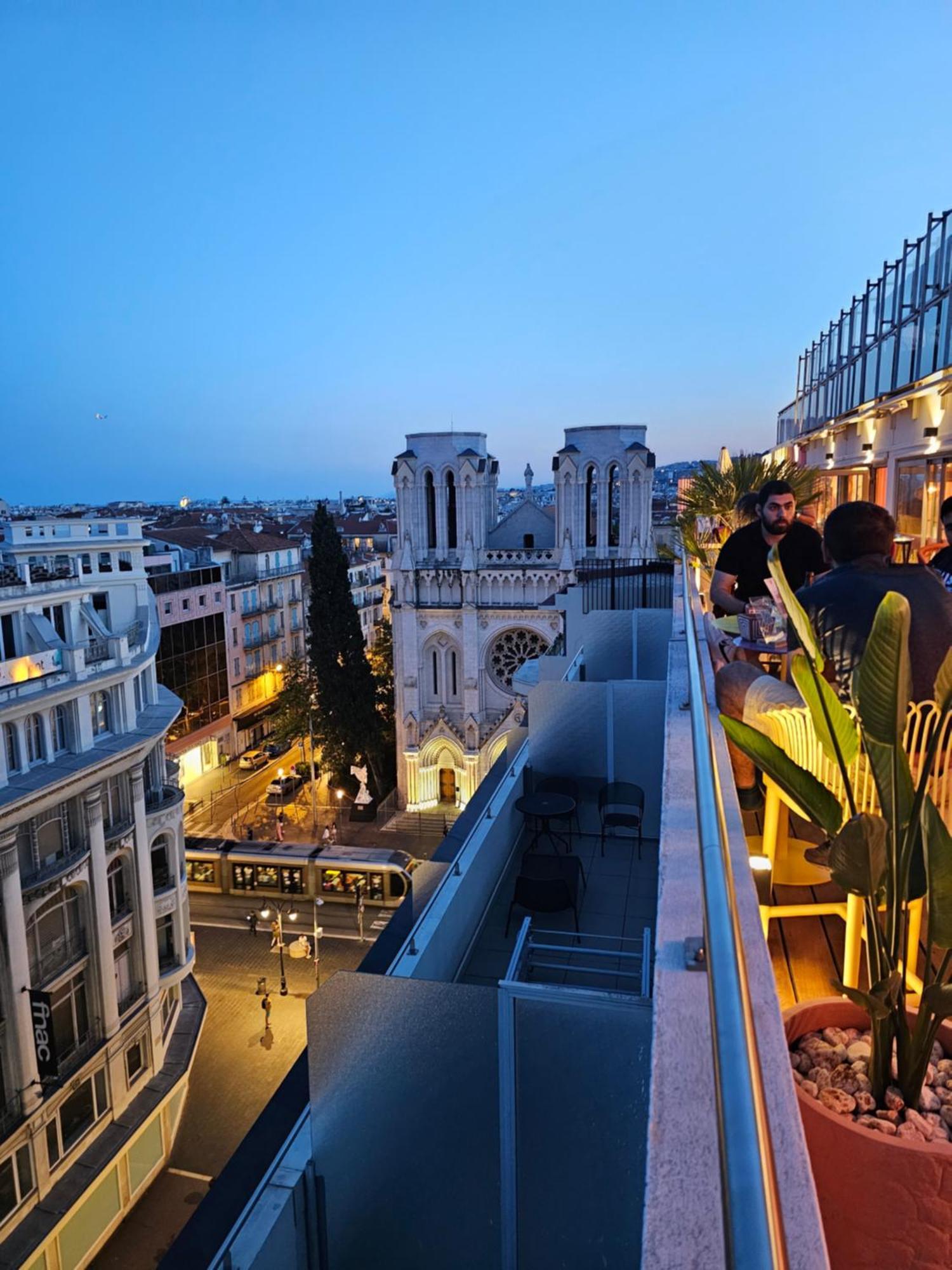 Mercure Nice Centre Notre Dame Bagian luar foto