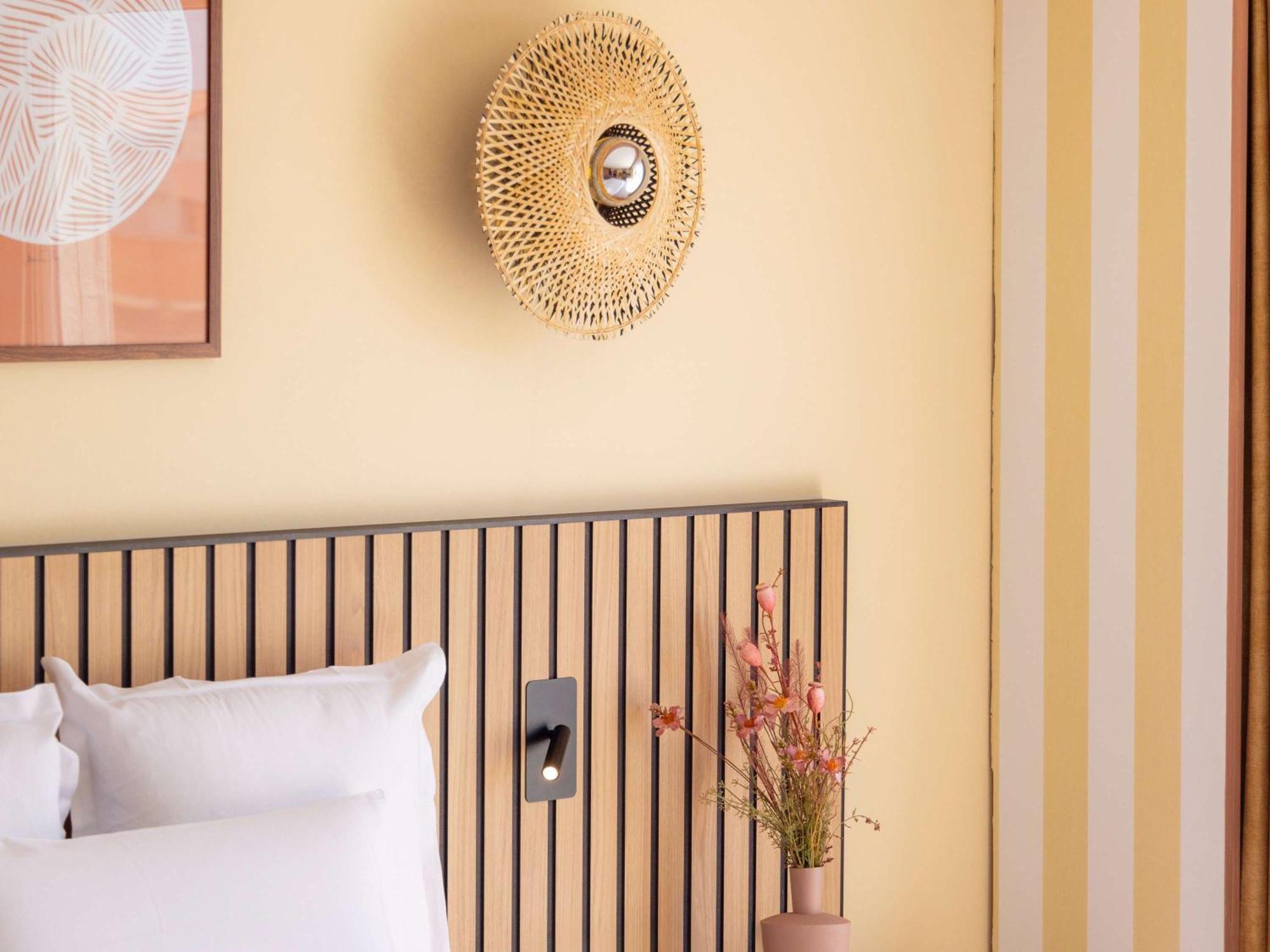 Mercure Nice Centre Notre Dame Bagian luar foto