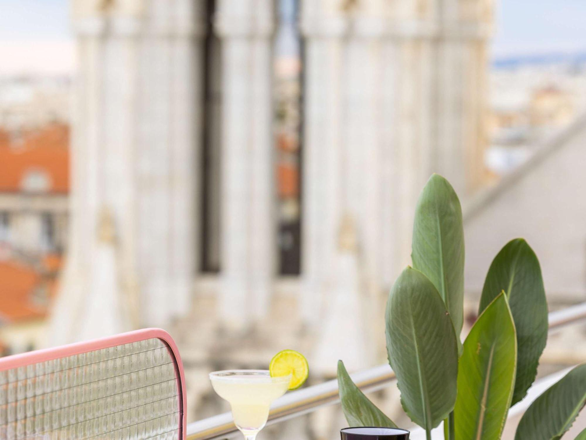 Mercure Nice Centre Notre Dame Bagian luar foto